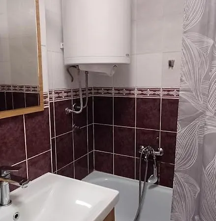 Apartment Sobe Aurora Nehruova 82 *