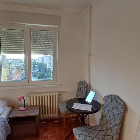 Sobe Aurora Nehruova 82 * Belgrad